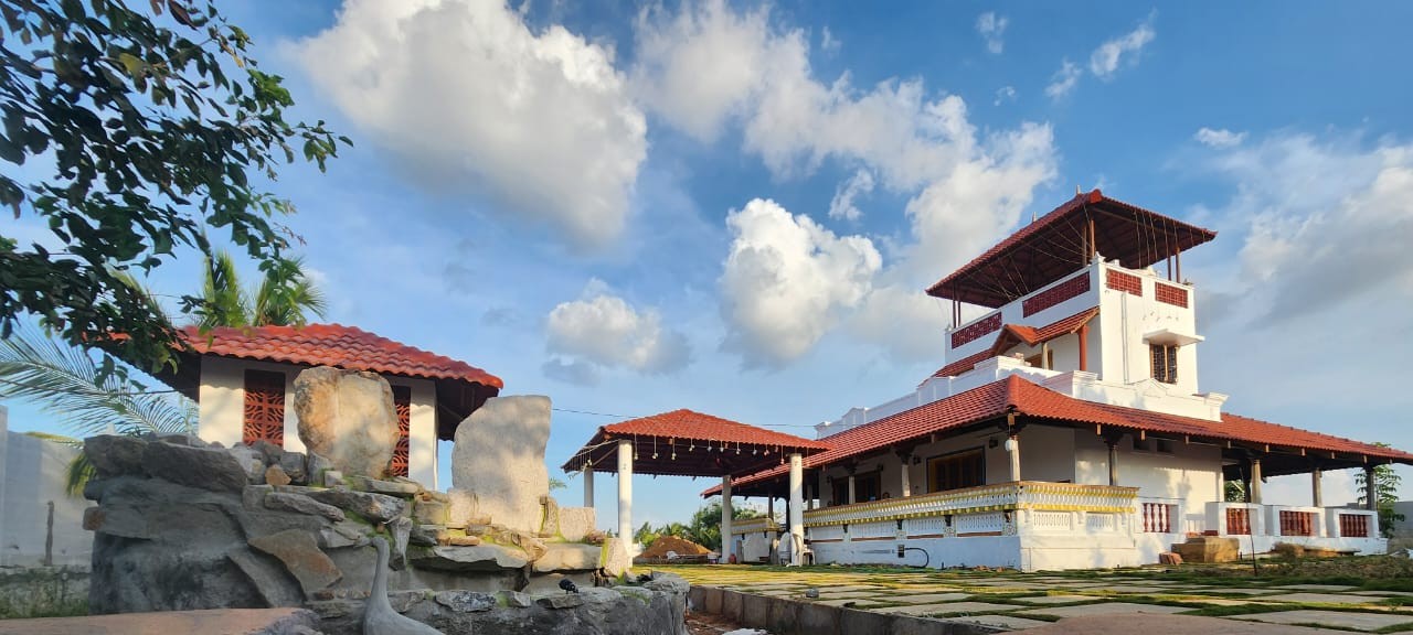 WhatsApp Image 2025-06-11 at 18.04.17_832aa0c6.jpg